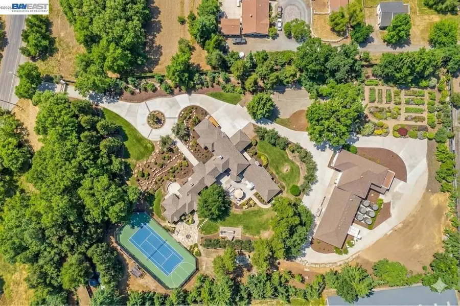 1080 Finley Rd, Pleasanton, CA 94588 - #2