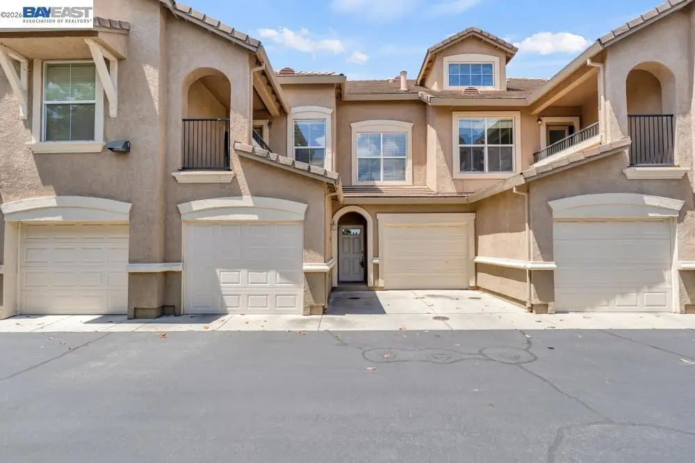 5350 Dunlay Dr #412, Sacramento, CA 95835 - #1