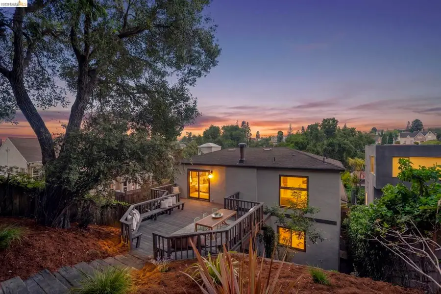 1085 Brookwood Road, Oakland, CA 94610 - #2