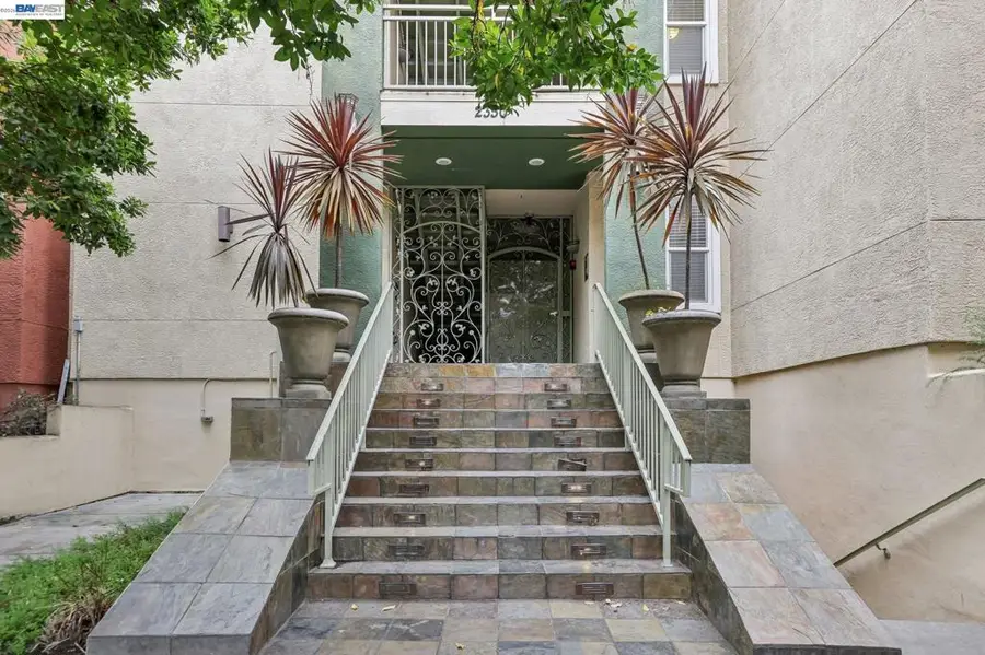 2330 University Ave #330, East Palo Alto, CA 94303 - #2