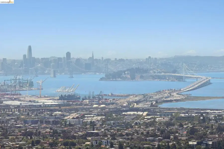 16030 Broadway Terrace, Oakland, CA 94611 - #2