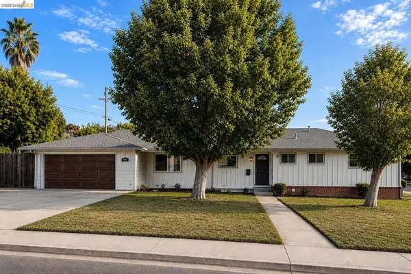 1002 Hillside Ter, Rio Vista, CA 94571