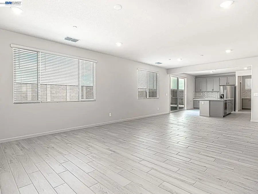 609 Channel Cir, Oakley, CA 94561 - #3
