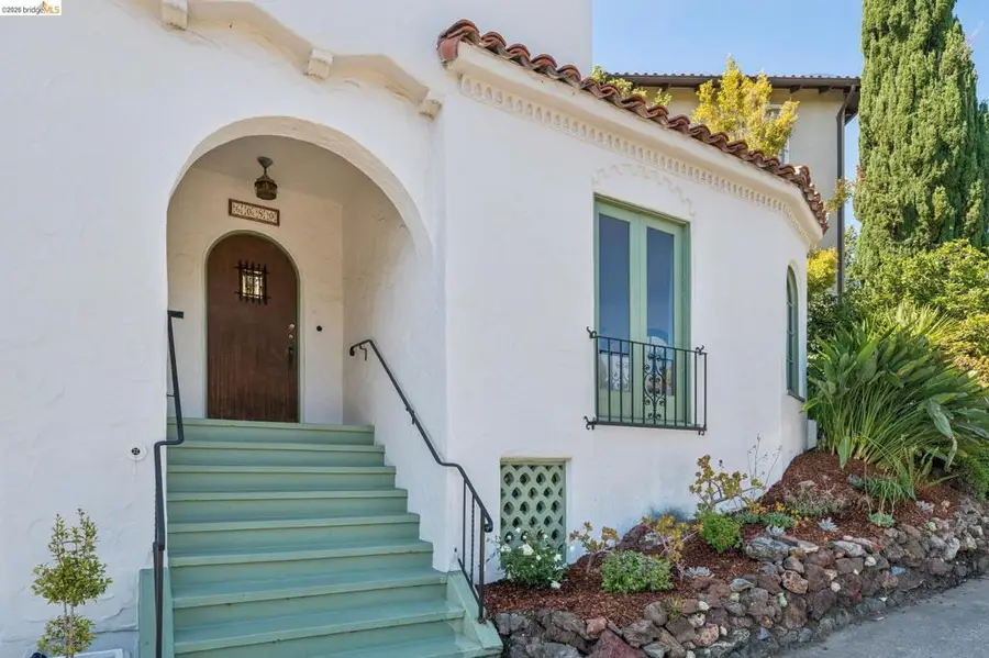 6080 Ocean View Drive, Oakland, CA 94618 - #3