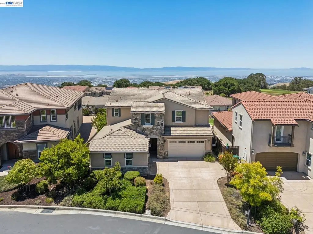 5 Stirling Way, Hayward, CA 94542 - #1