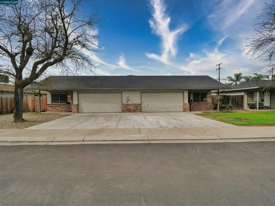205 Kingston Lane, Modesto, CA 95354 - #2