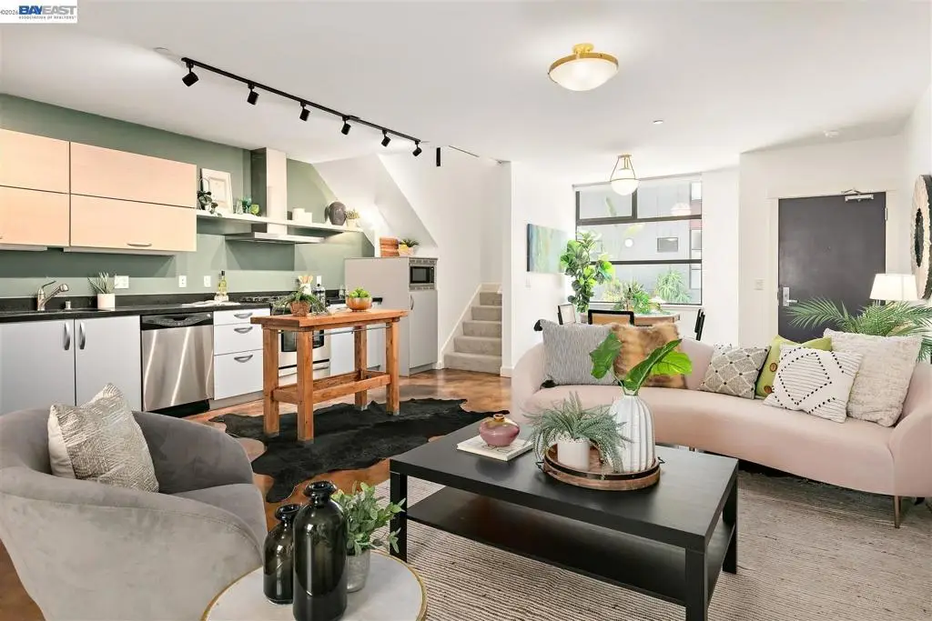 6501 San Pablo Ave #208, Oakland, CA 94608 - #1