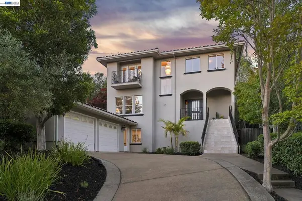 1028 Aquarius Way, Oakland, CA 94611