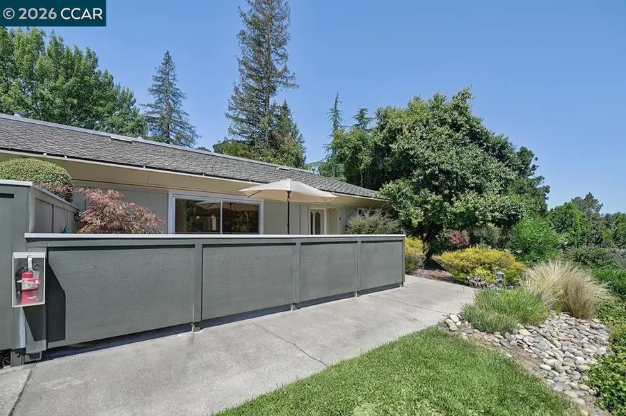 2223 Tice Creek Dr #2, Walnut Creek, CA 94595 - #2