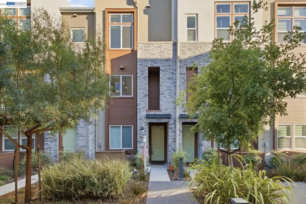 3691 Broadcast Cmn, Fremont, CA 94538 - #1