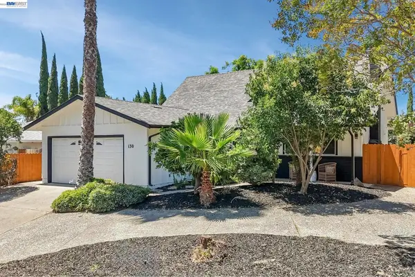 130 Andover Dr, Vacaville, CA 95687