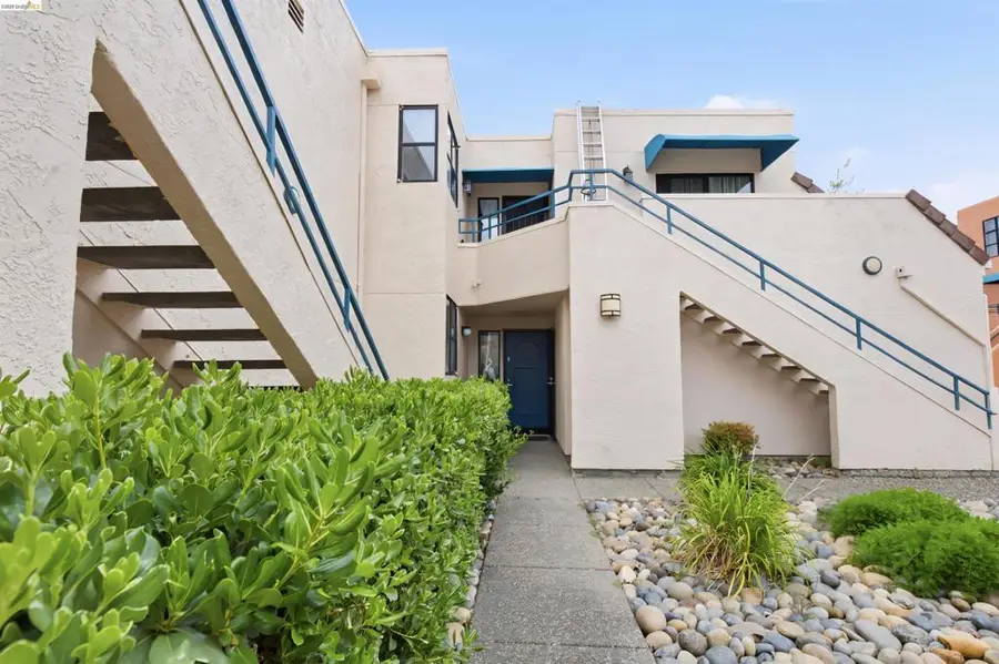 159 Nantucket Lane, Vallejo, CA 94590 - #3