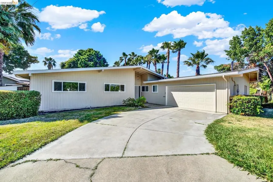 8 N Lake Dr, Antioch, CA 94509 - #3