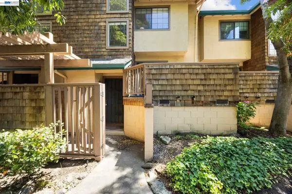 43081 Mayfair Park Ter, Fremont, CA 94538