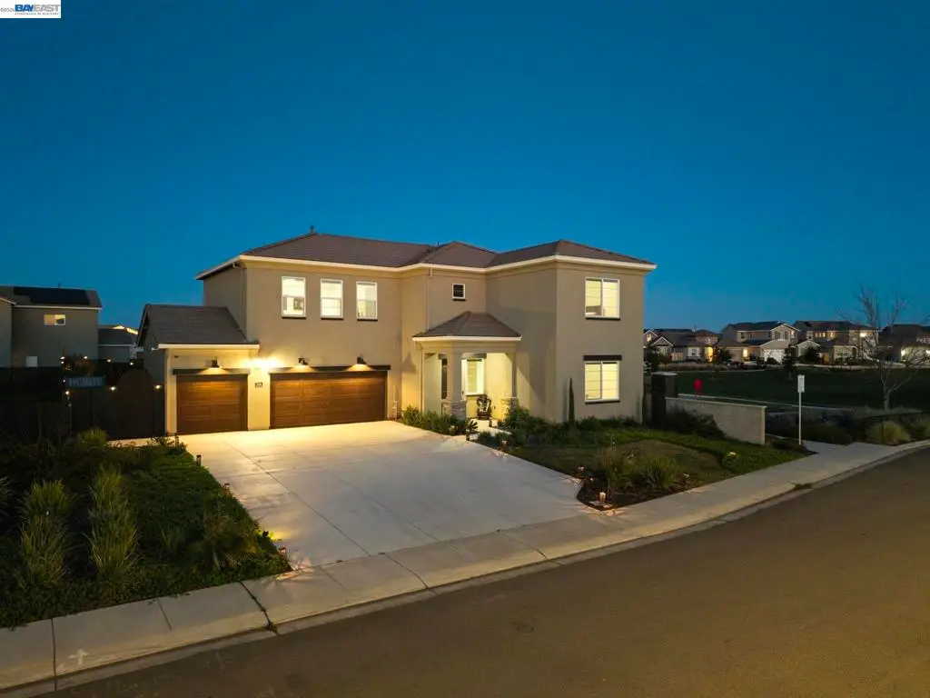 2394 Bharvani Ave, Manteca, CA 95337 - #1