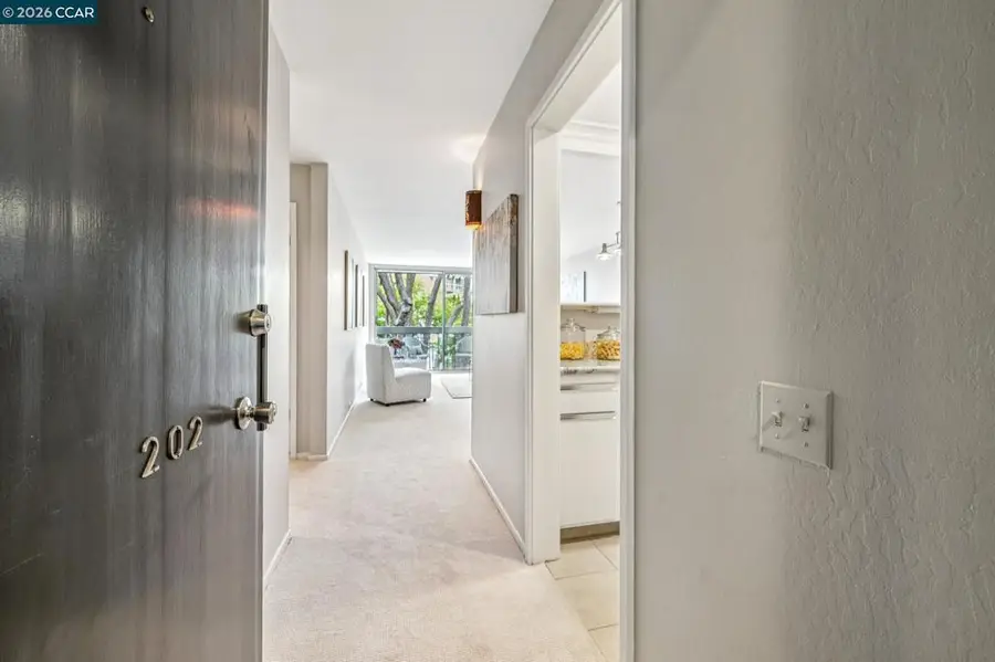 758 Kingston Ave #22, Oakland, CA 94611 - #2