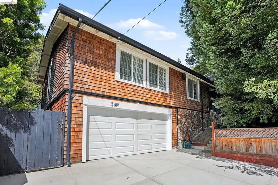 2185 Trafalgar Pl, Oakland, CA 94611 - #3