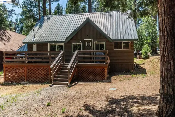 25917 Scenic Dr, Long Barn, CA 95335