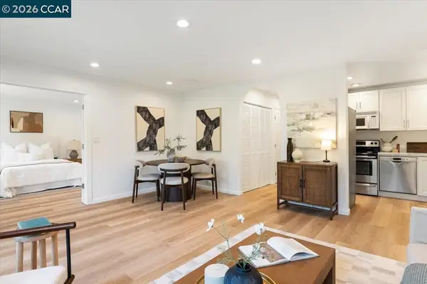 1743 Carmel Dr #19, Walnut Creek, CA 94596