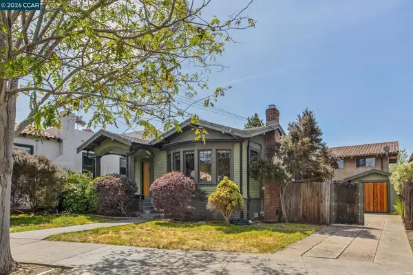 1242 Hopkins St, Berkeley, CA 94707