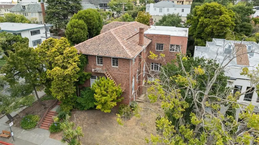 2510 Le Conte Ave, Berkeley, CA 94709 - #2