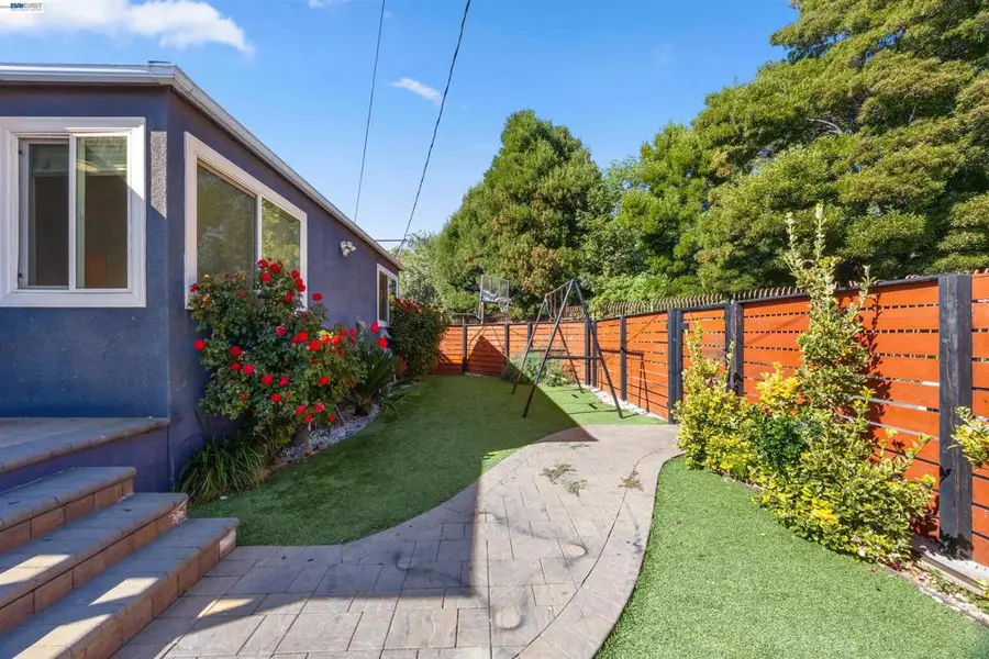 2909 21st, San Pablo, CA 94806 - #2