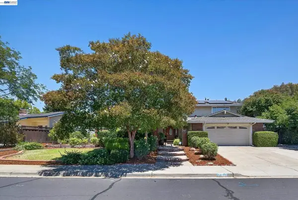 2360 Hampton Rd, Livermore, CA 94550