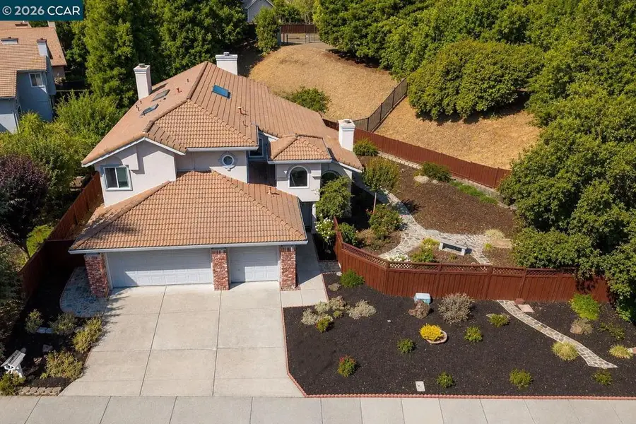 3385 Green Meadow Dr, Danville, CA 94506 - #3