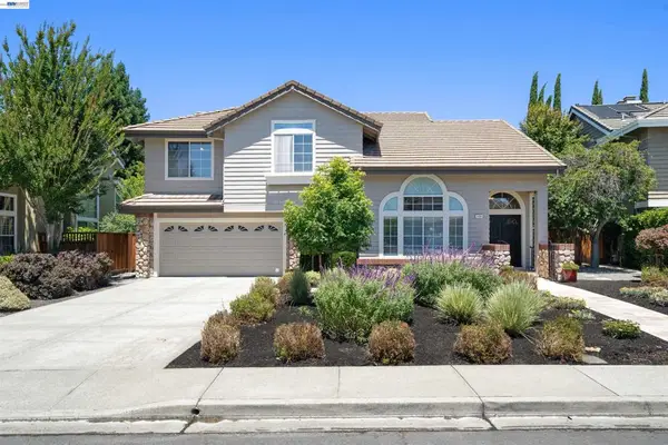 1024 Belleterre Dr, Danville, CA 94506