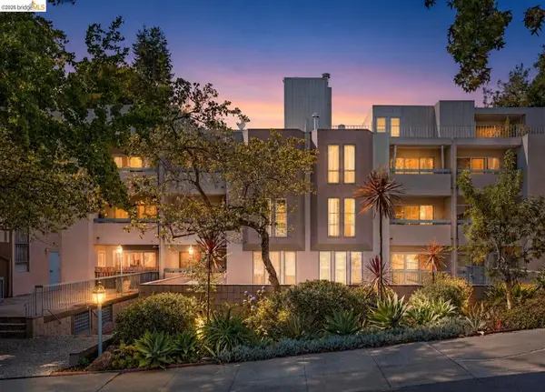 385 Jayne Ave #105, Oakland, CA 94610