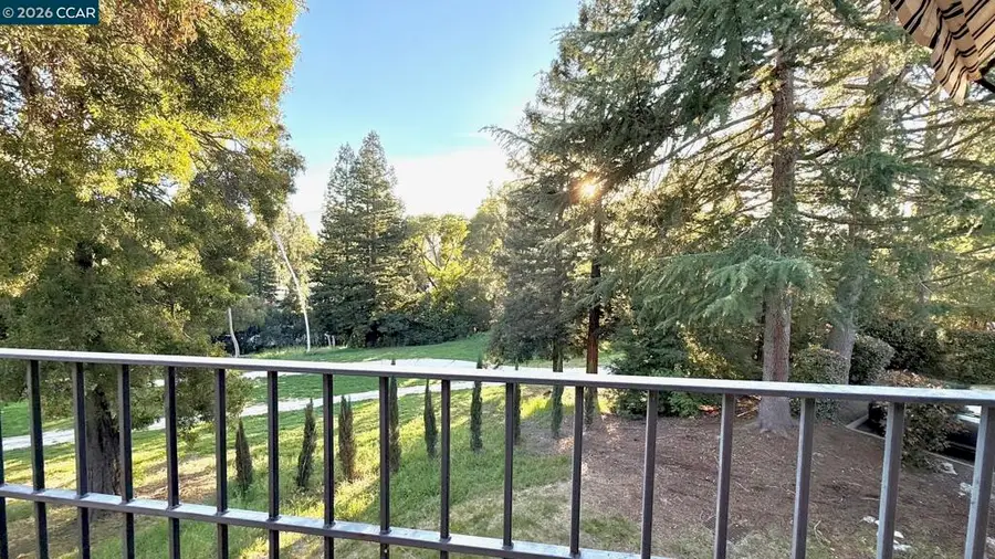 246 Canyon Woods Way #C, San Ramon, CA 94582 - #2