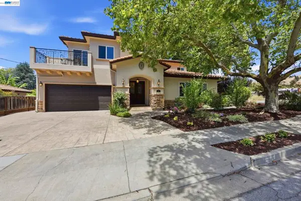 307 Dana St, Fremont, CA 94539