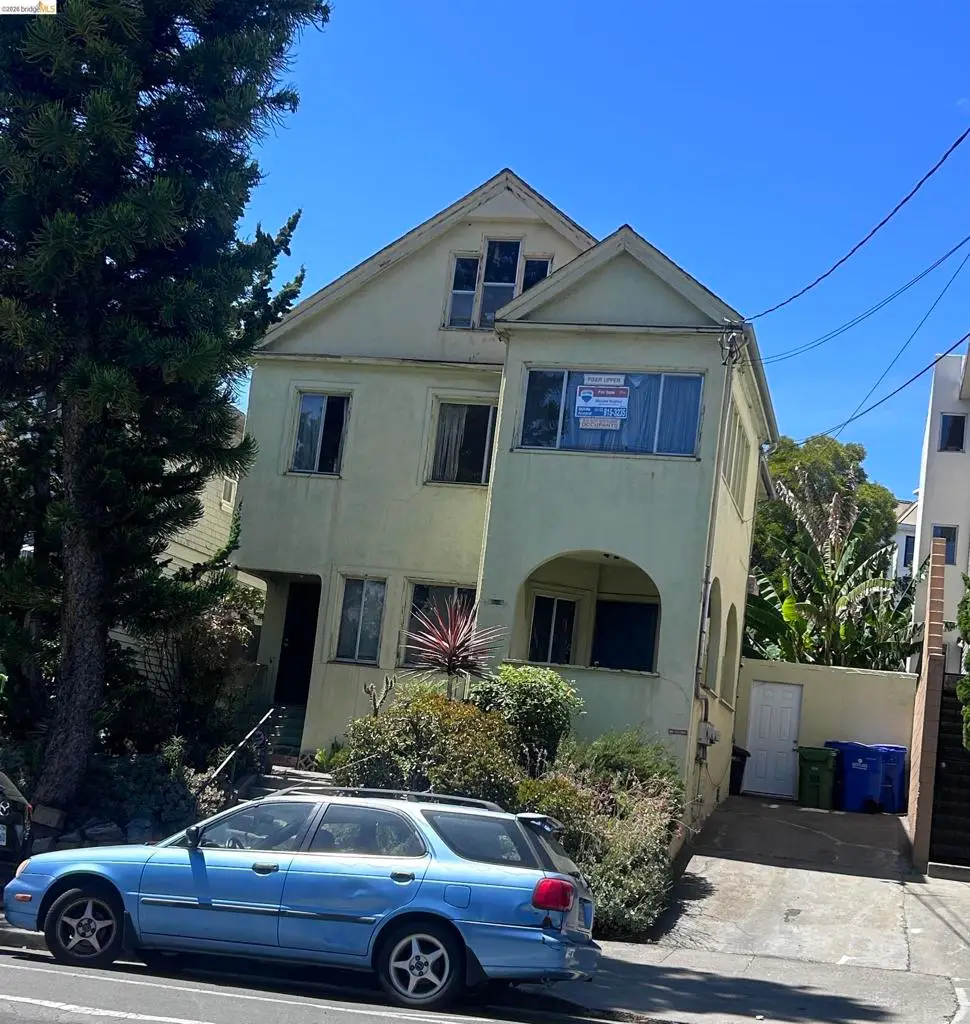 4035 Howe St, Oakland, CA 94611 - #1