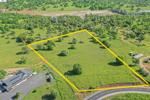 2844 Canoe, Copperopolis, CA 95228