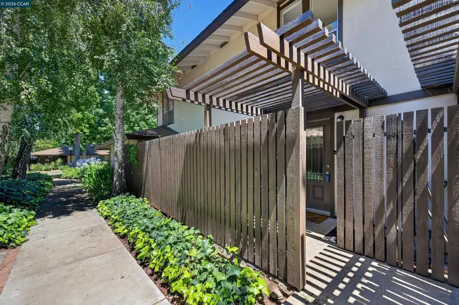 5491 Roundtree Dr #C, Concord, CA 94521 - #2
