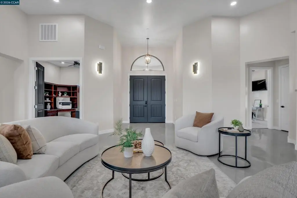 30 W Cypress Place, Oakley, CA 94561 - #1