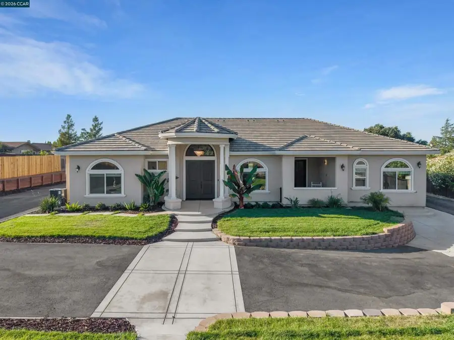 30 W Cypress Place, Oakley, CA 94561 - #2