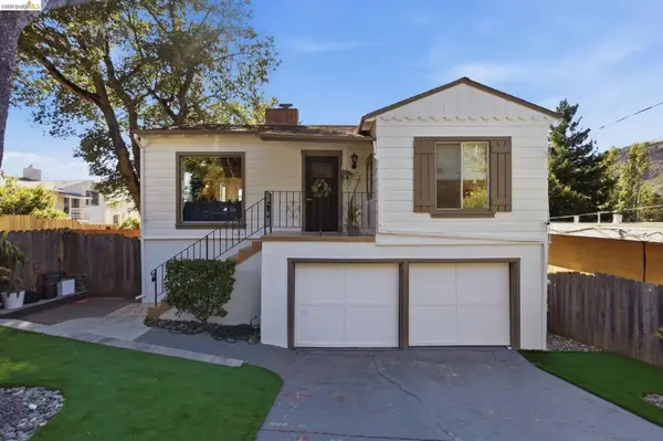 3917 Columbian Dr, Oakland, CA 94605
