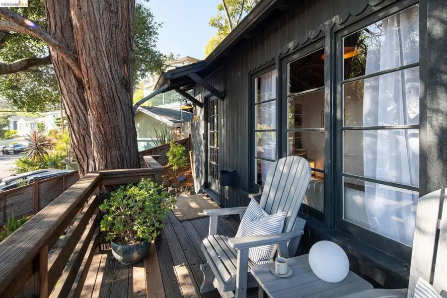 7848 Hillmont Dr, Oakland, CA 94605 - #3