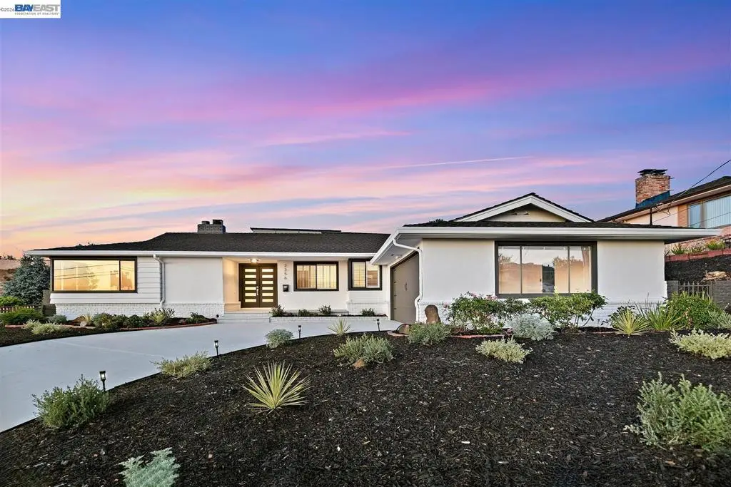 2356 Marineview Dr, San Leandro, CA 94577 - #1