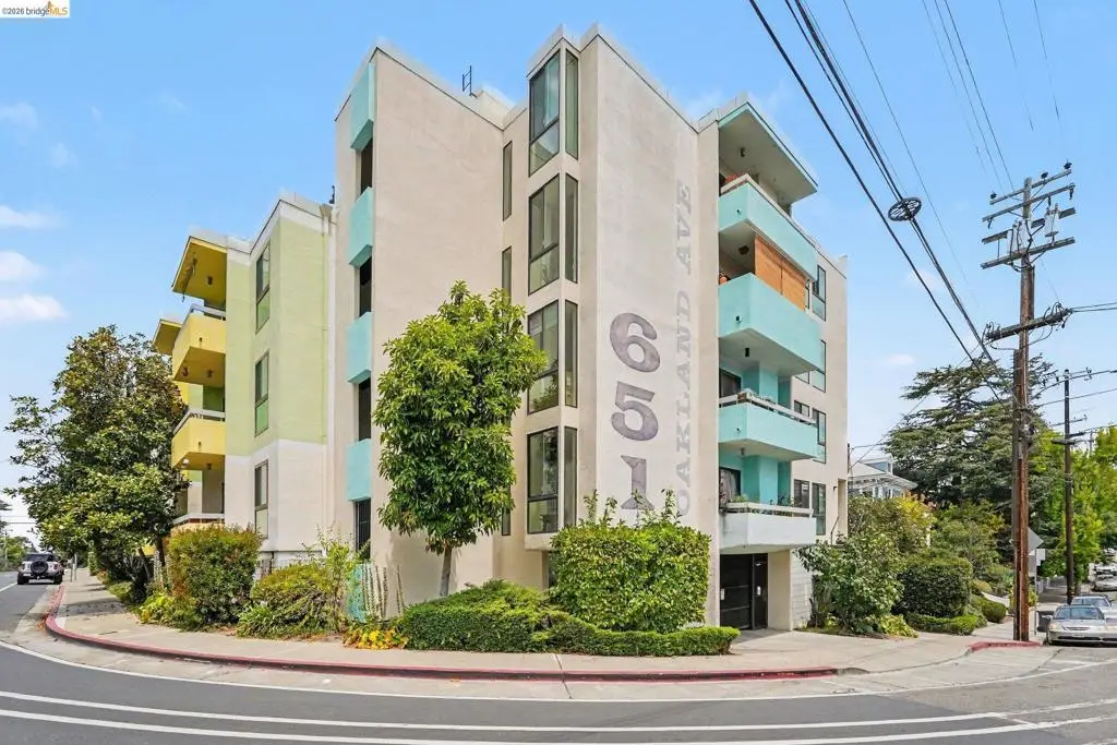 651 Oakland Ave #2D, Oakland, CA 94611 - #1