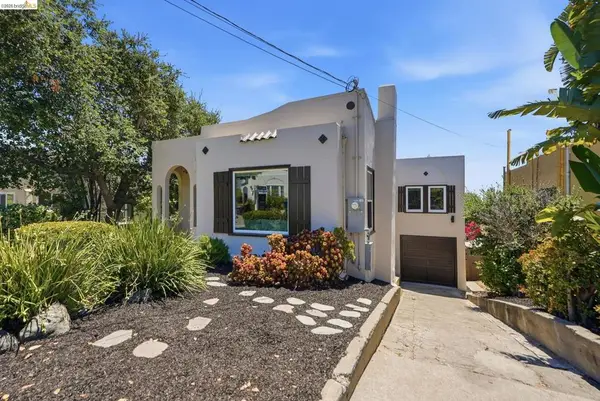 3142 Maxwell Avenue, Oakland, CA 94619