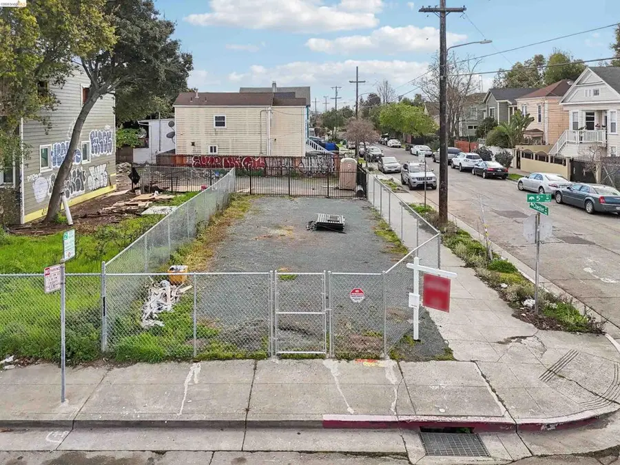 1495 5th St, Oakland, CA 94607 - #2
