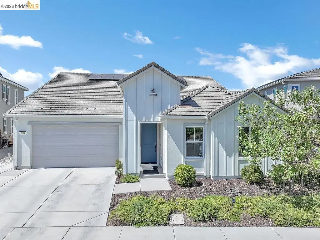 2741 Tribune St, Lathrop, CA 95330 - #1