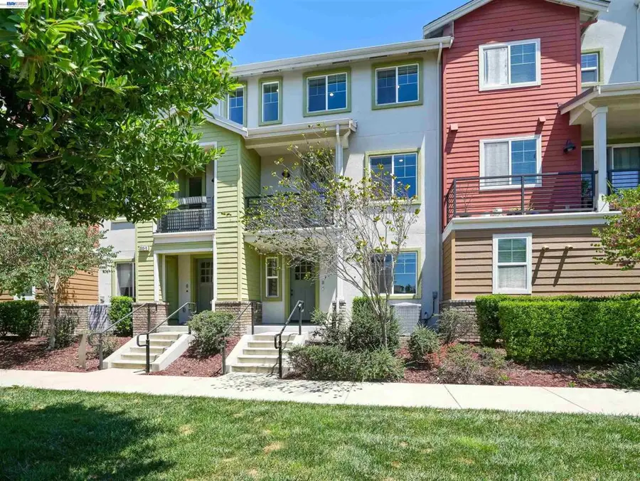 333 Basswood Cmn #8, Livermore, CA 94551 - #2
