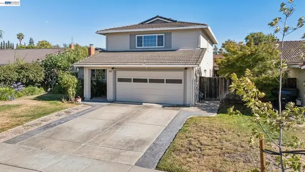 3560 Kirkcaldy St, Pleasanton, CA 94588