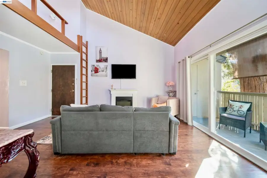 2716 Oak Rd #111, Walnut Creek, CA 94597 - #3