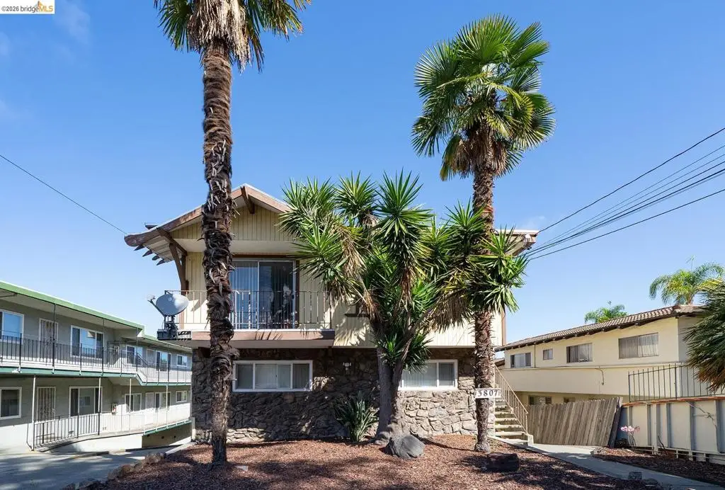 3807 High St, Oakland, CA 94619 - #1