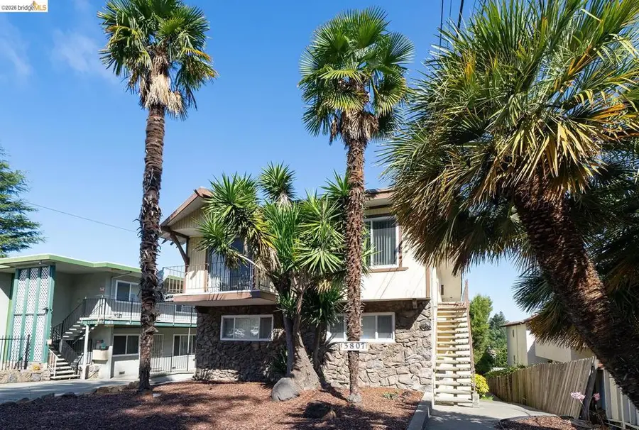 3807 High St, Oakland, CA 94619 - #3