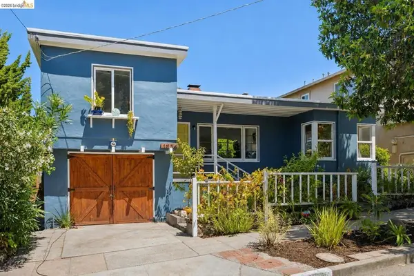 1934 Santa Clara St, Richmond, CA 94804